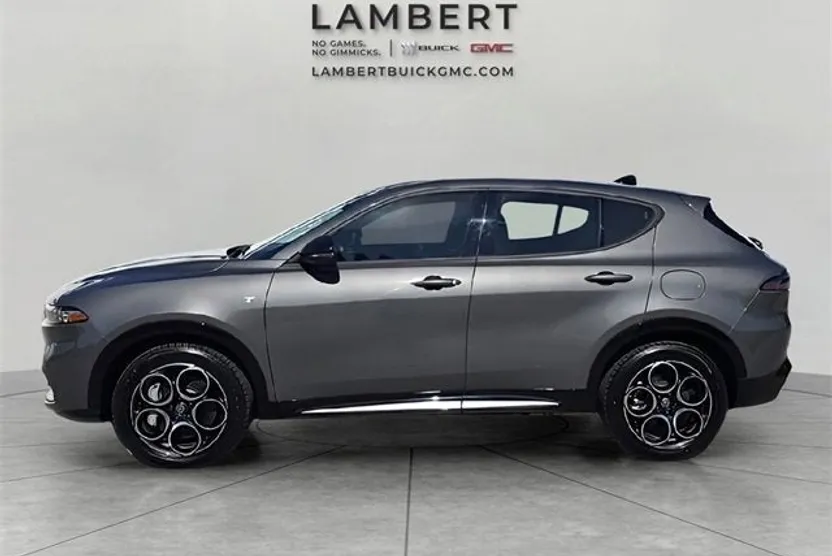 2024 Alfa Romeo Tonale Ti photo 1