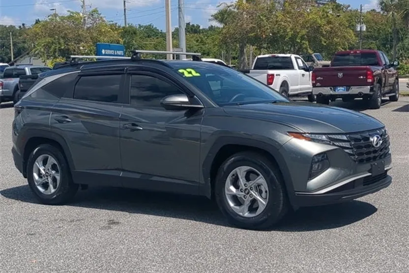 2022 Hyundai Tucson SEL photo 1