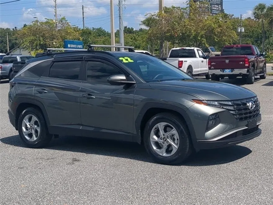 2022 Hyundai Tucson SEL photo 1