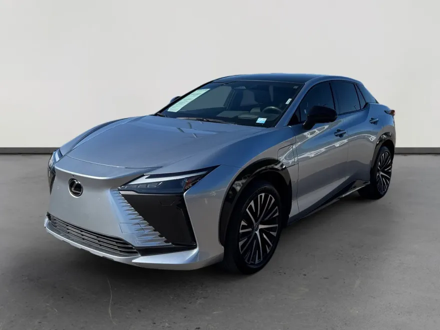 2023 Lexus RZ 450e Premium photo 1