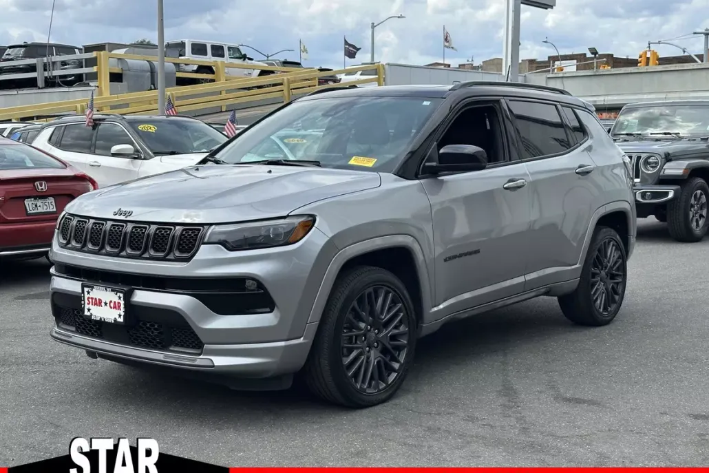 2023 Jeep Compass High Altitude photo 1