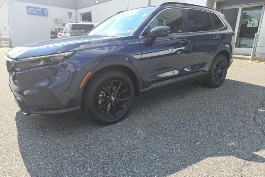 2024 Honda CR-V Hybrid Sport photo 1