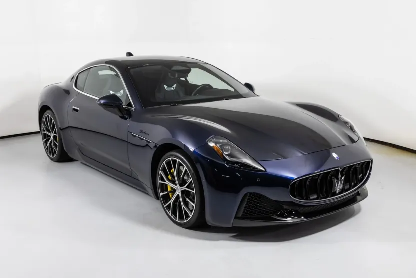 2024 Maserati Granturismo Modena photo 1