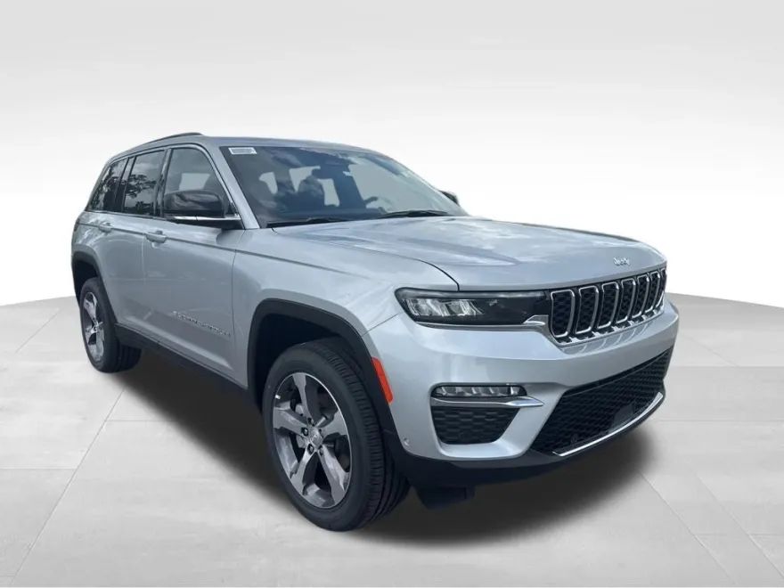 2025 Jeep Grand Cherokee Limited photo 1