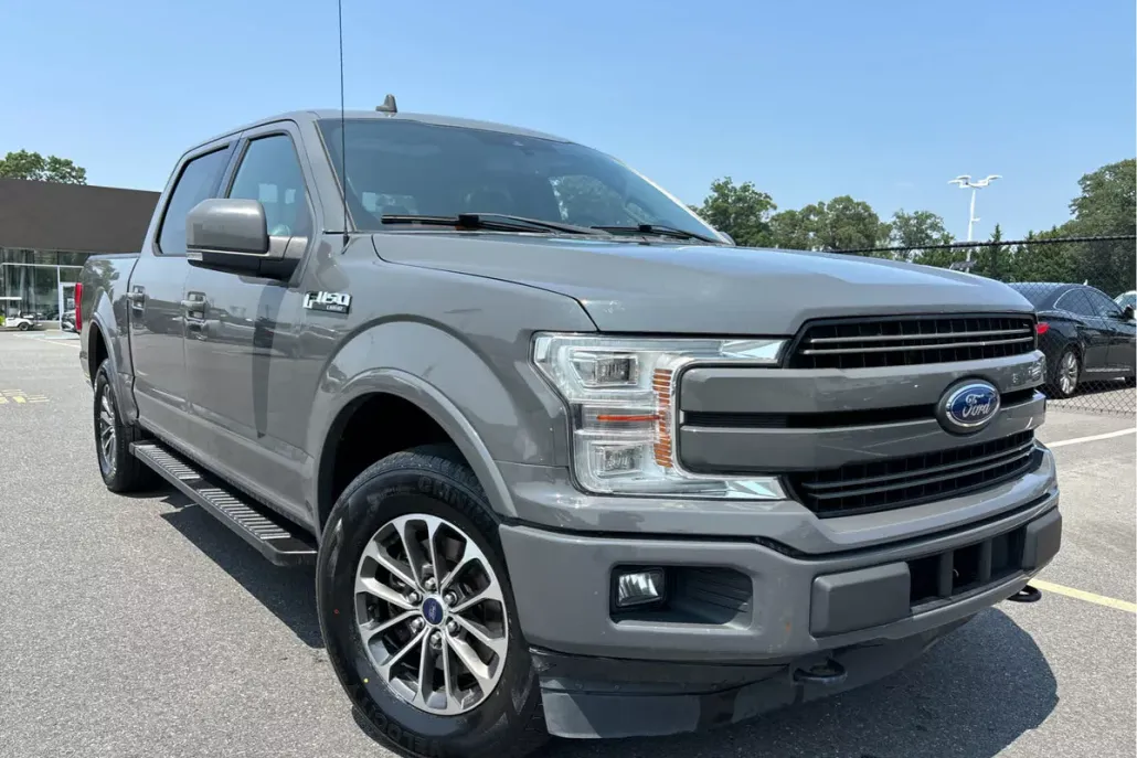 2018 Ford F-150 Lariat photo 1