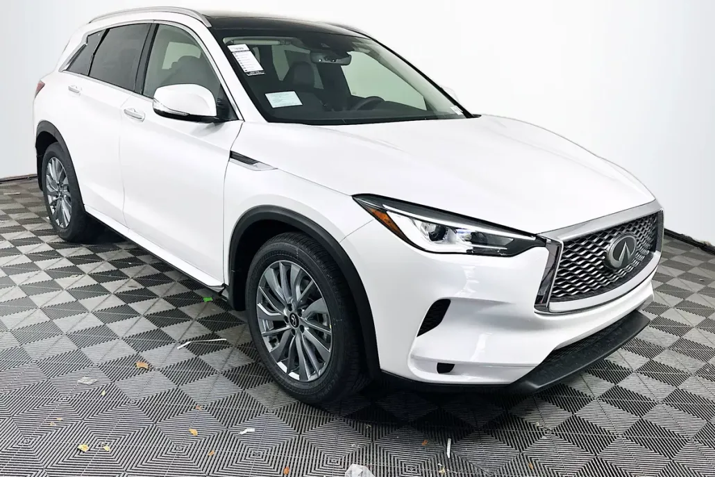 2025 Infiniti QX50 Luxe photo 1