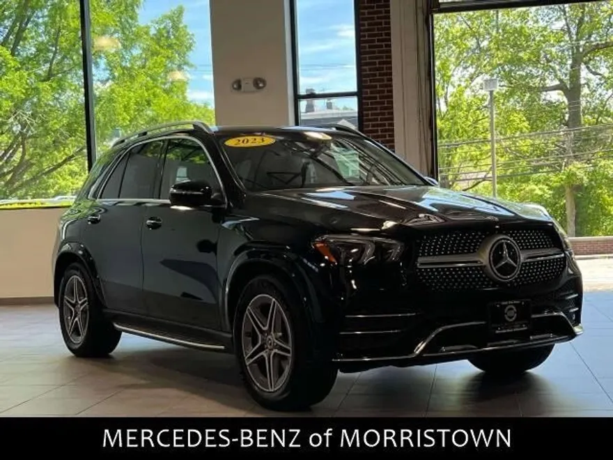 2023 Mercedes Benz GLE 450 4MATIC photo 1