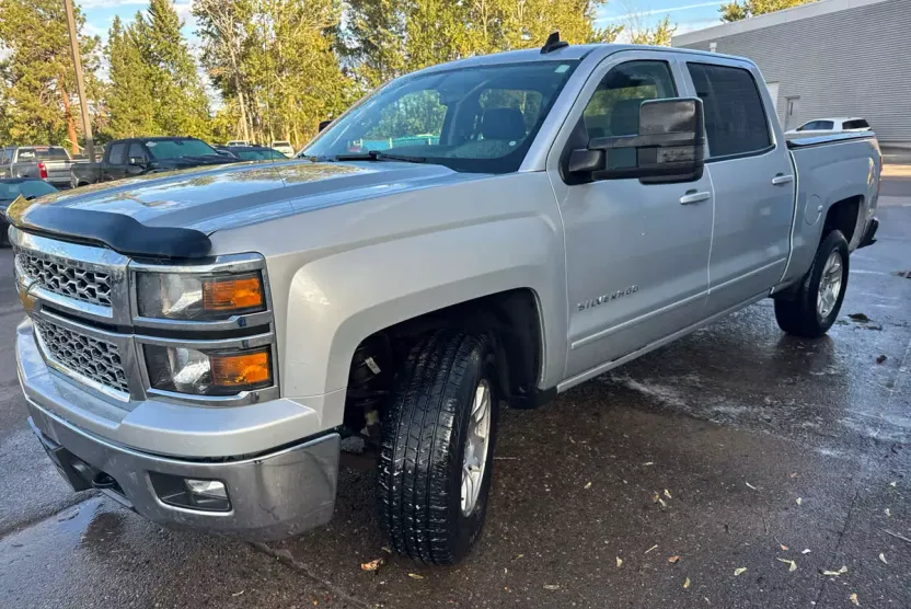2015 Chevrolet Silverado 1500 LT photo 1