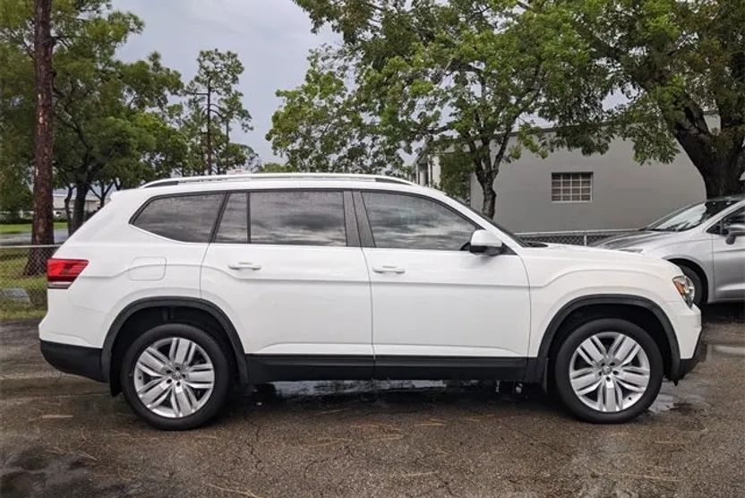 2019 Volkswagen Atlas V6 SE Technology photo 1