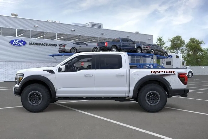2025 Ford F-150 Raptor photo 1