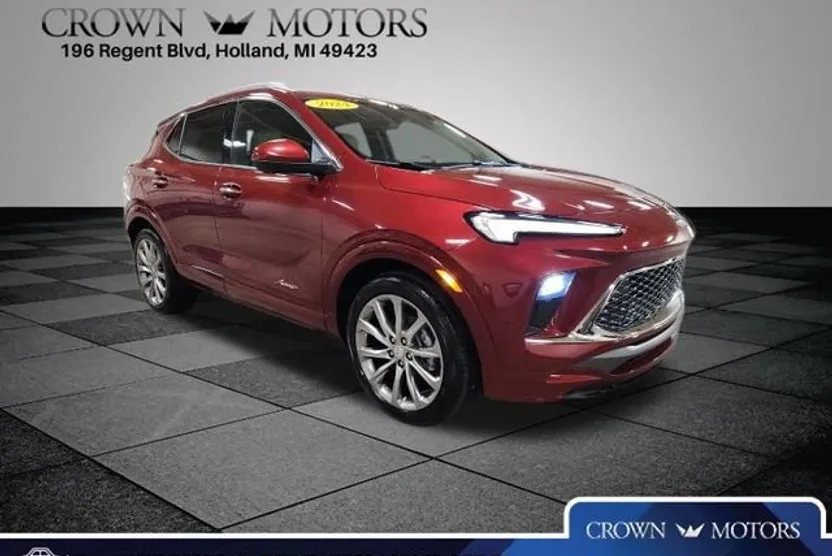 2024 Buick Encore GX Avenir photo 1