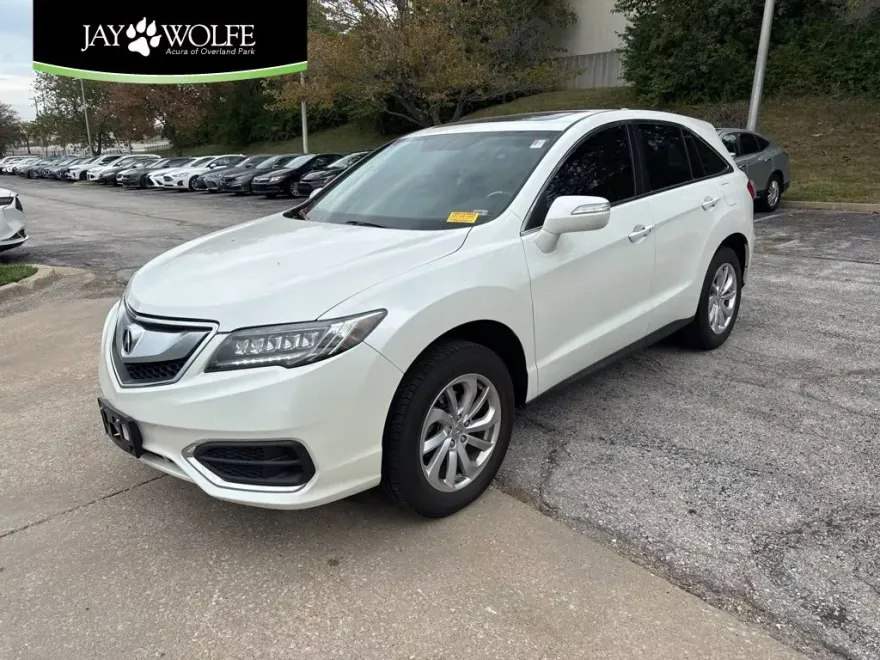 2017 Acura RDX Technology Plus photo 1