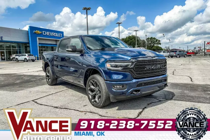 2022 Ram 1500 Limited photo 1