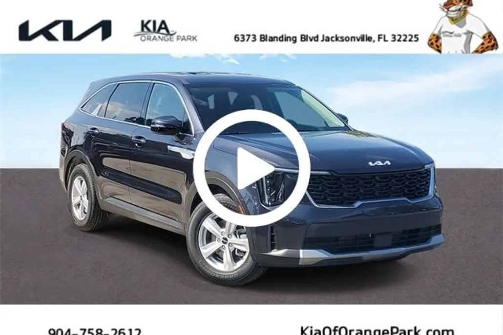 2026 Kia Sorento LX photo 1