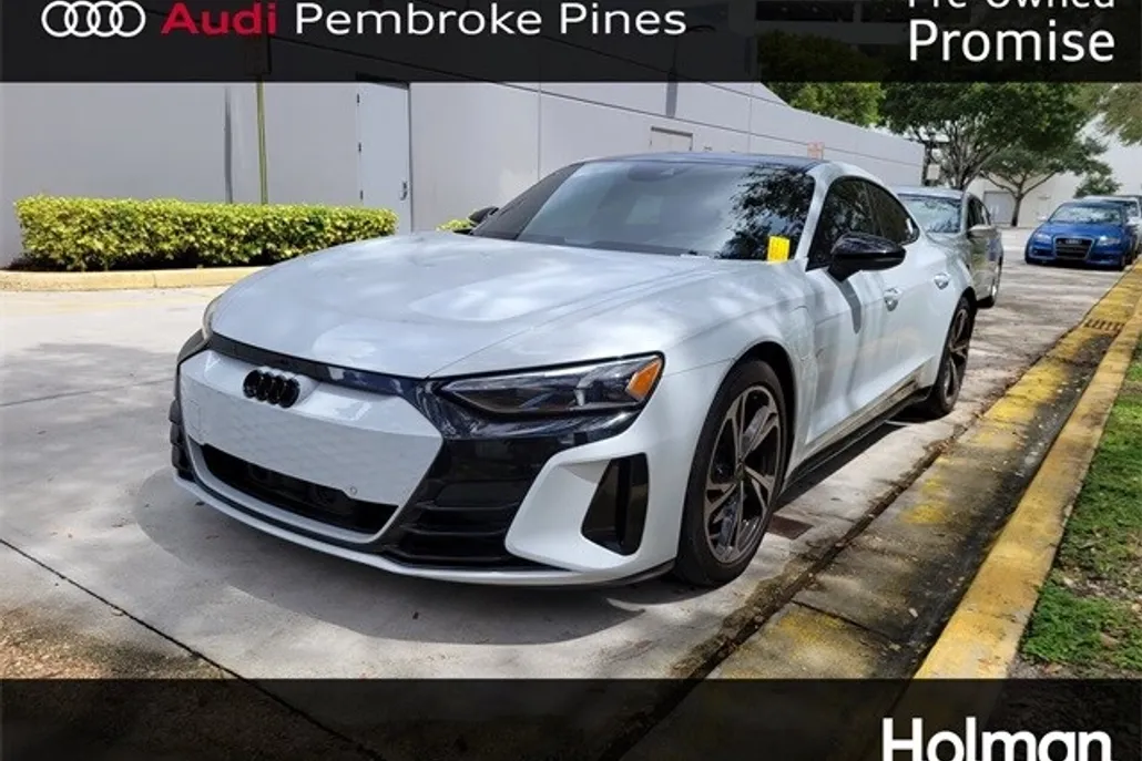 2023 Audi e-tron GT Premium Plus photo 1