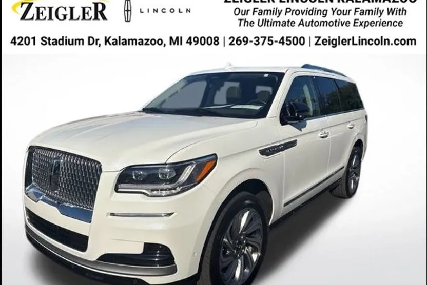 2024 Lincoln Navigator Reserve photo 1
