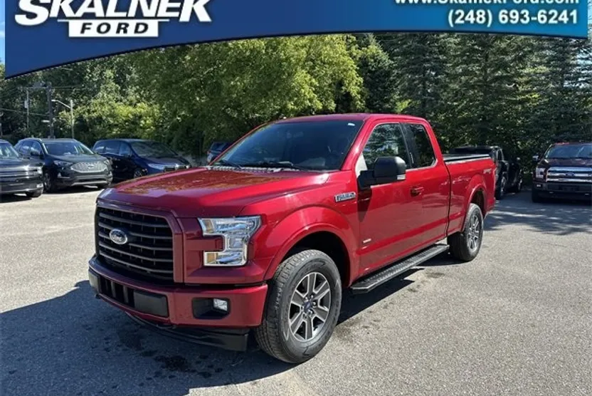 2017 Ford F-150 XLT photo 1
