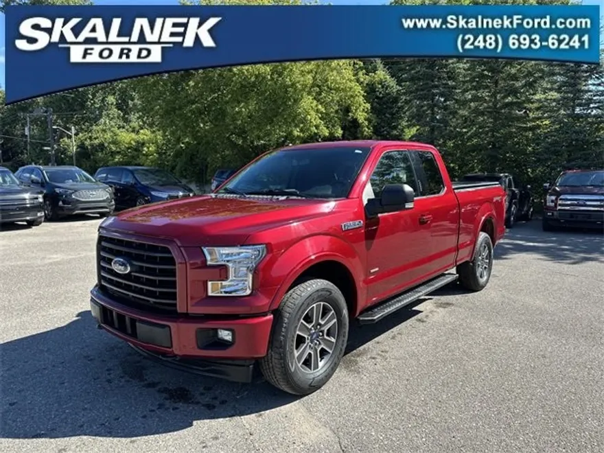 2017 Ford F-150 XLT photo 1