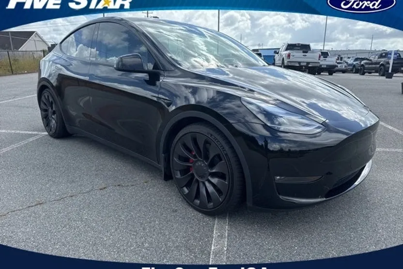 2023 Tesla Model Y Performance photo 1
