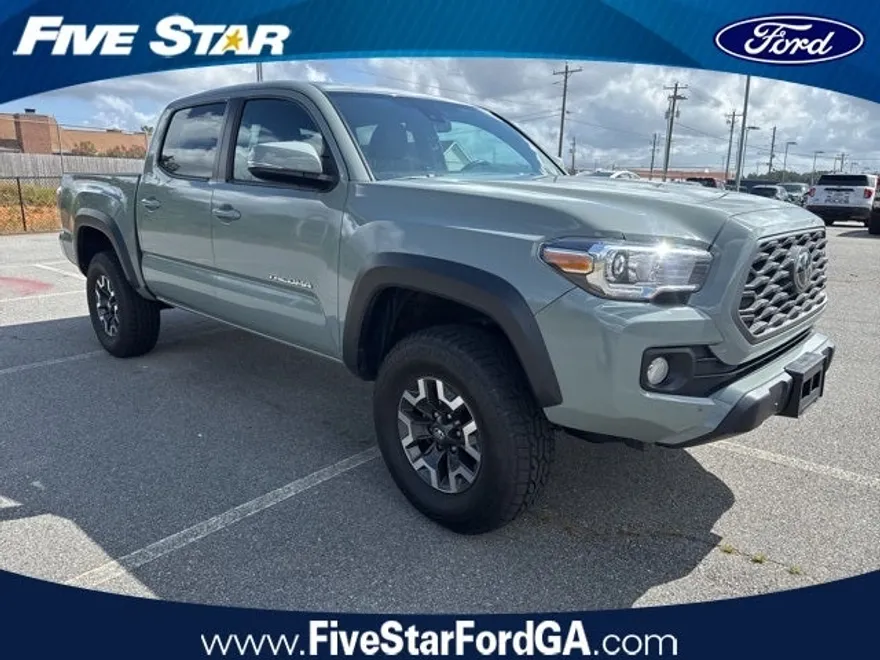 2023 Toyota Tacoma TRD Off-Road V6 photo 1