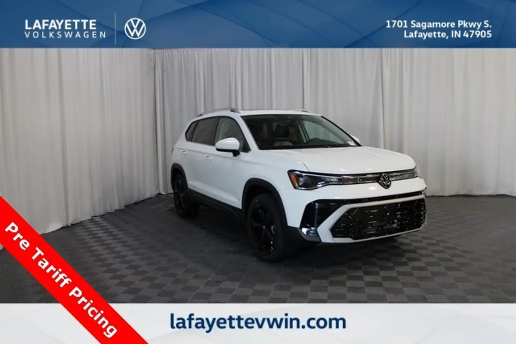 2025 Volkswagen Taos SEL photo 1