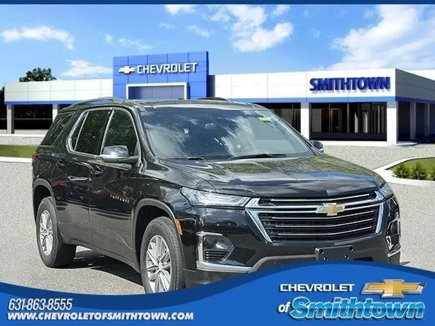 2023 Chevrolet Traverse Leather photo 1