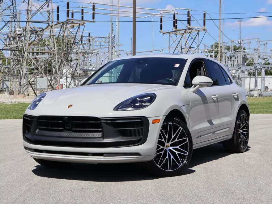 2022 Porsche Macan GTS photo 1