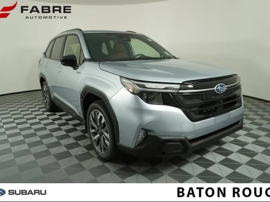 2025 Subaru Forester Touring photo 1