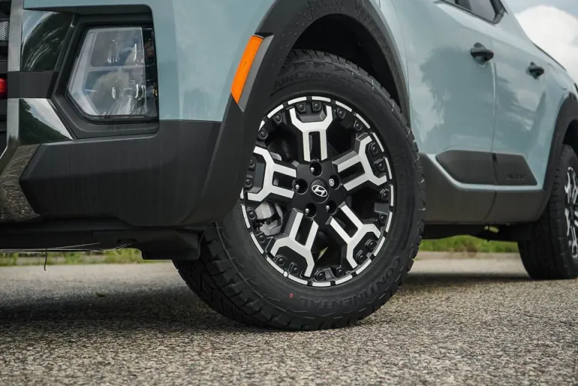 2025 Hyundai Santa Cruz XRT photo 1