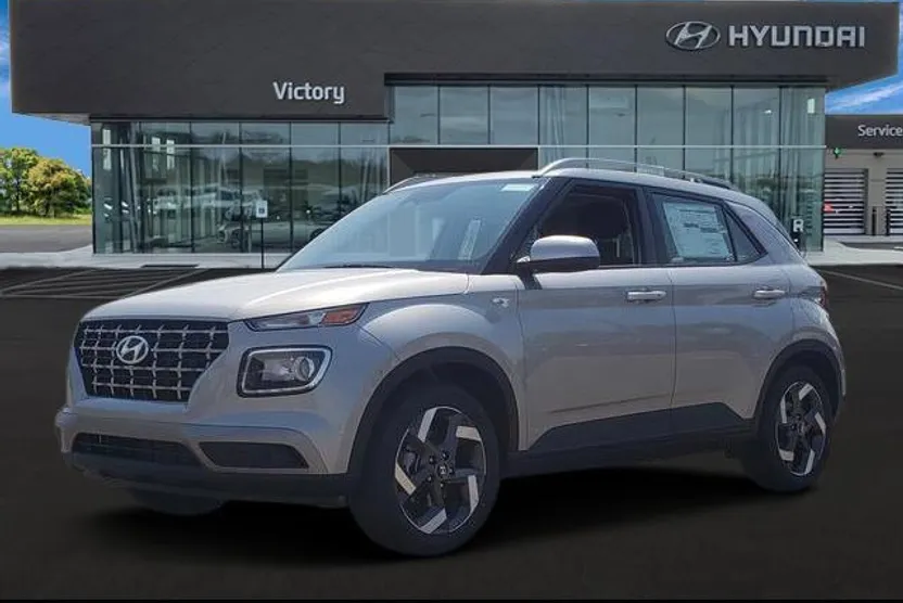 2025 Hyundai Venue SEL photo 1