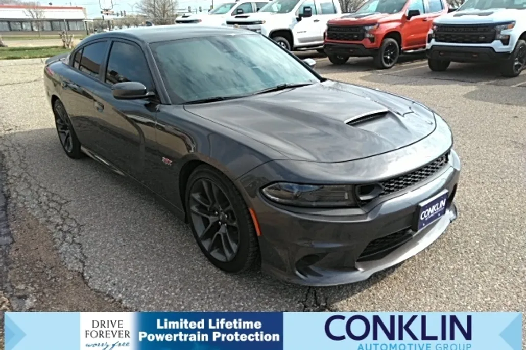 2022 Dodge Charger R/T Scat Pack photo 1