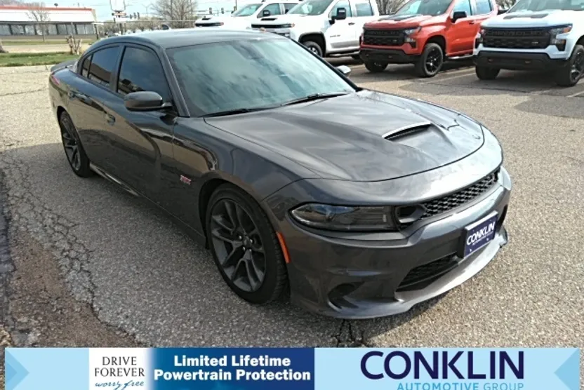 2022 Dodge Charger R/T Scat Pack photo 1
