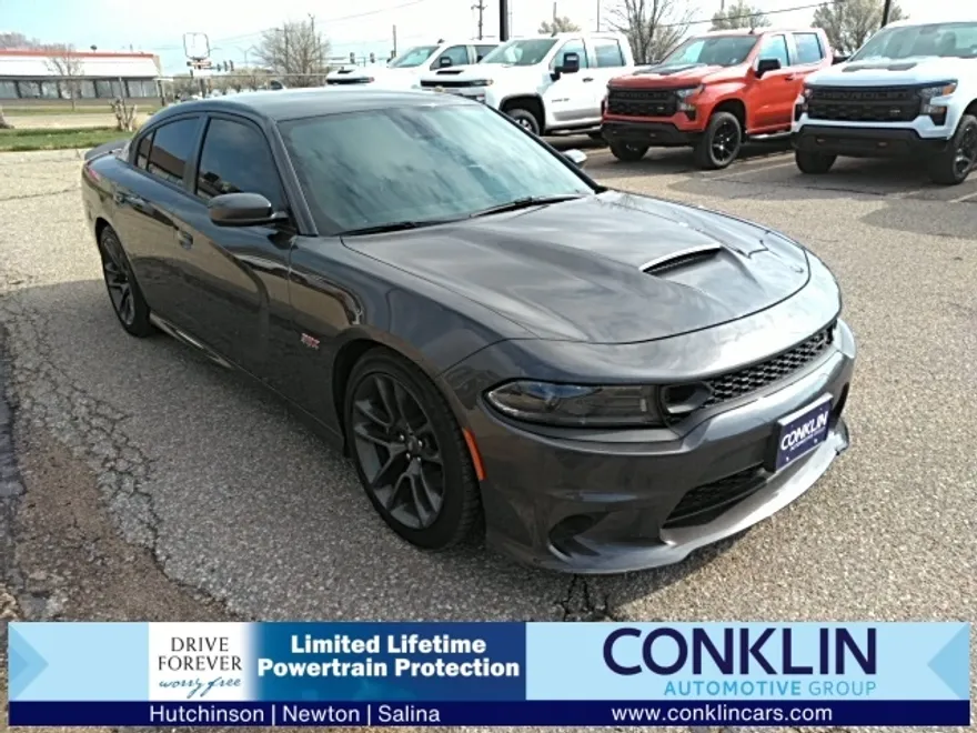 2022 Dodge Charger R/T Scat Pack photo 1