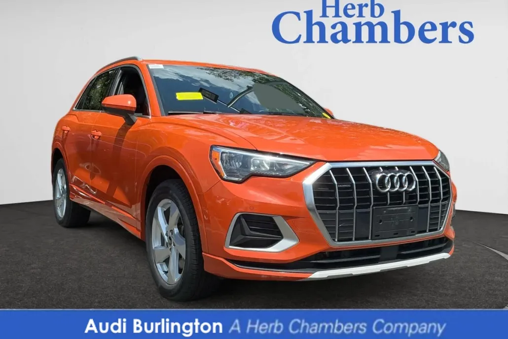 2022 Audi Q3 Premium photo 1