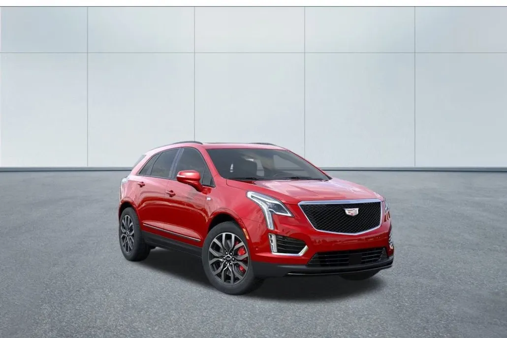 2025 Cadillac XT5 Sport photo 1