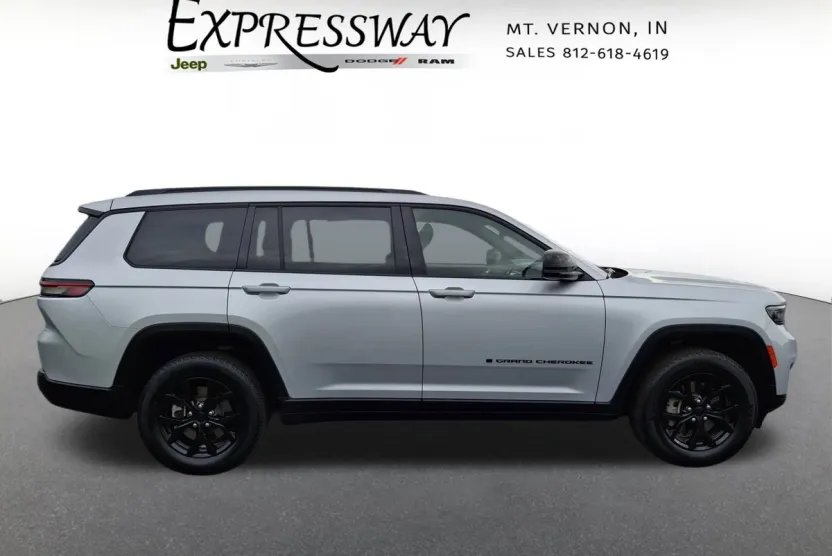 2024 Jeep Grand Cherokee Altitude photo 1