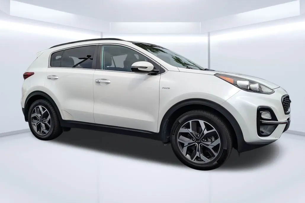 2020 Kia Sportage EX photo 1