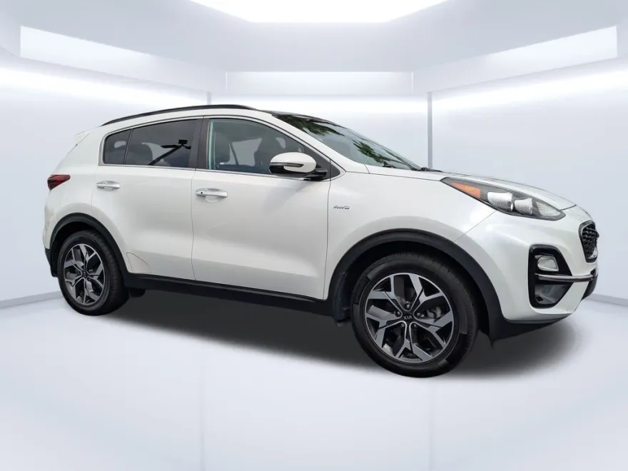 2020 Kia Sportage EX photo 1