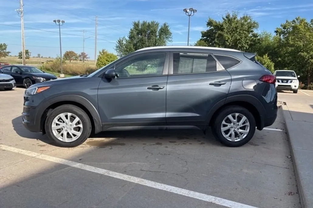2019 Hyundai Tucson Value photo 1