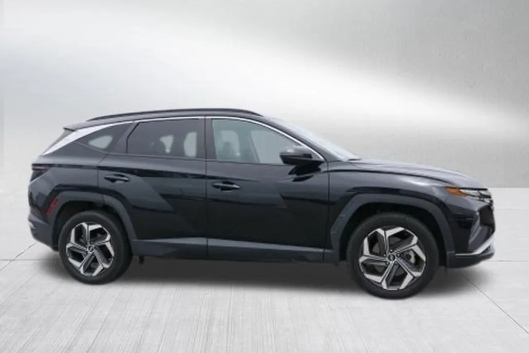 2022 Hyundai Tucson SEL photo 1