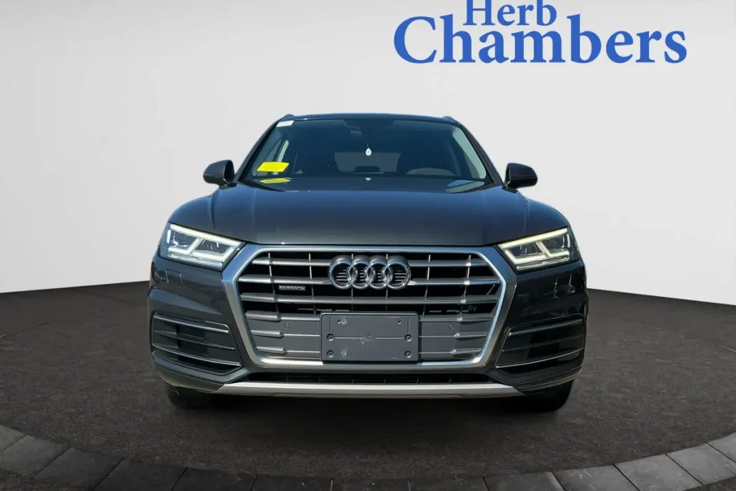2018 Audi Q5 Premium Plus photo 1