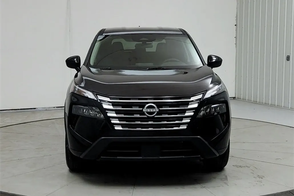 2025 Nissan Rogue SV photo 1