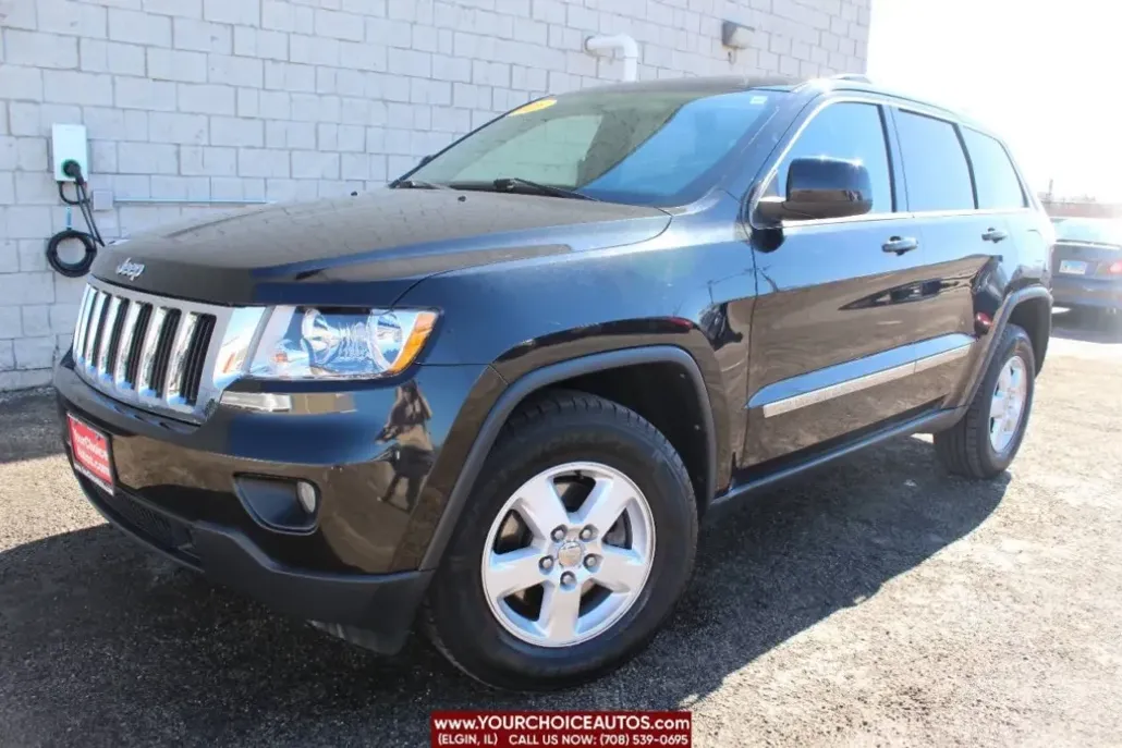 2013 Jeep Grand Cherokee Laredo photo 1