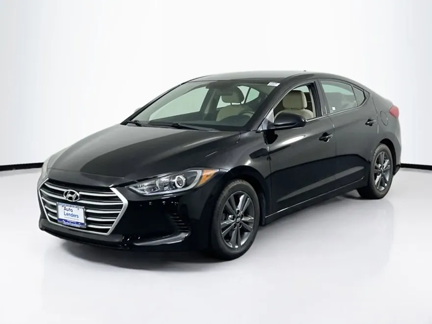 2018 Hyundai Elantra SEL photo 1