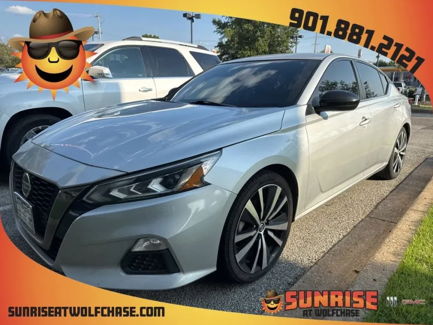2021 Nissan Altima 2.5 SR photo 1