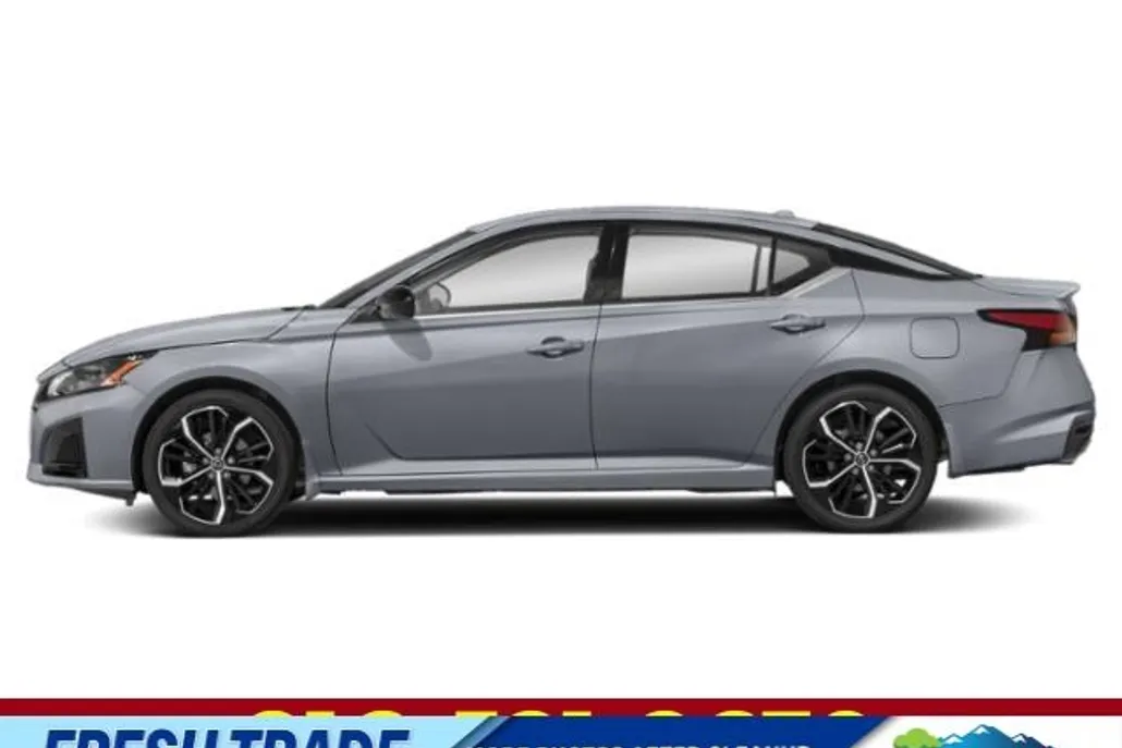 2023 Nissan Altima 2.5 SR photo 1