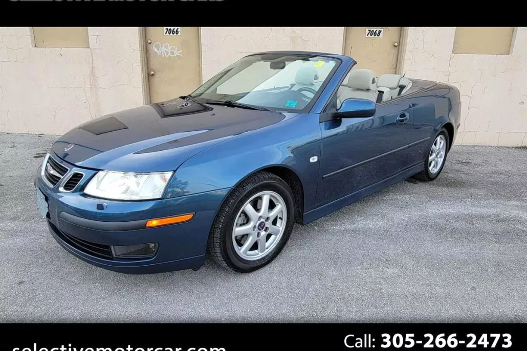 2004 Saab 9-3 photo 1