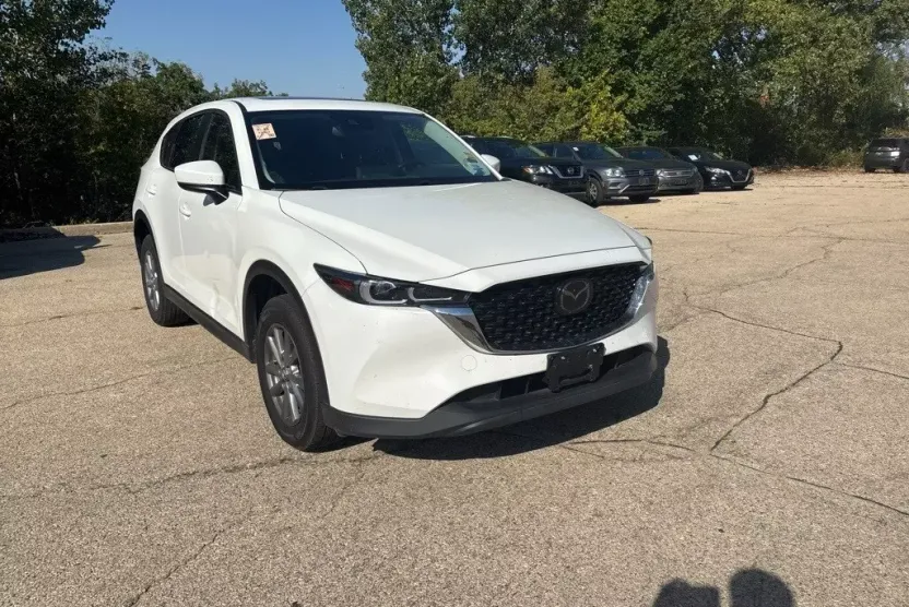 2023 Mazda CX-5 2.5 S Preferred photo 1