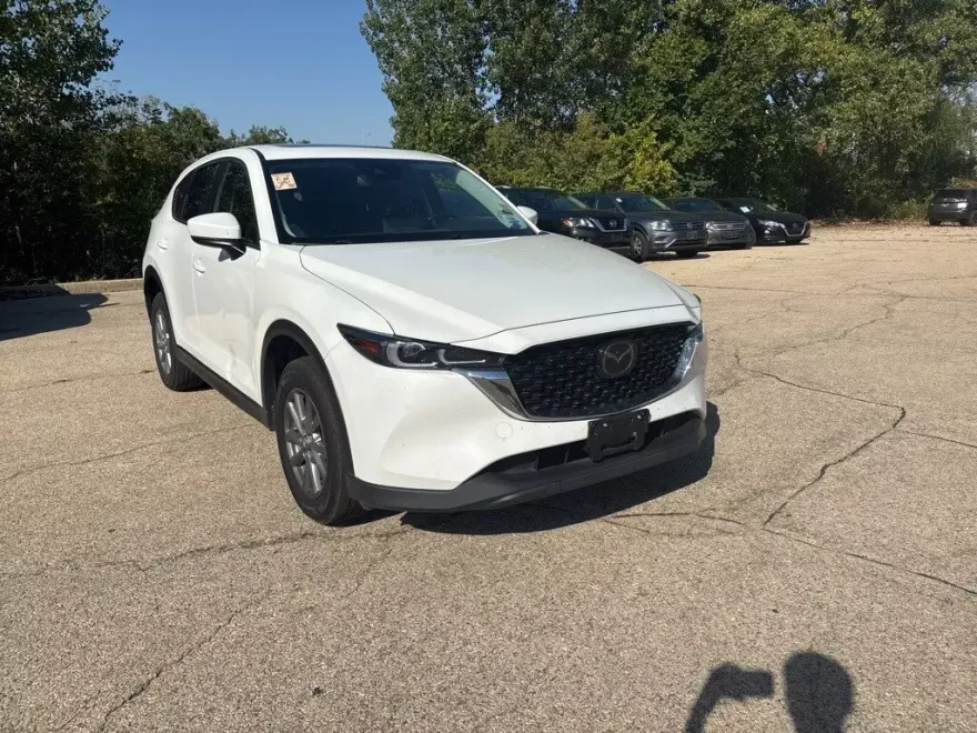 2023 Mazda CX-5 2.5 S Preferred photo 1