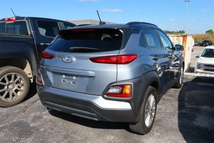 2018 Hyundai Kona SEL photo 1